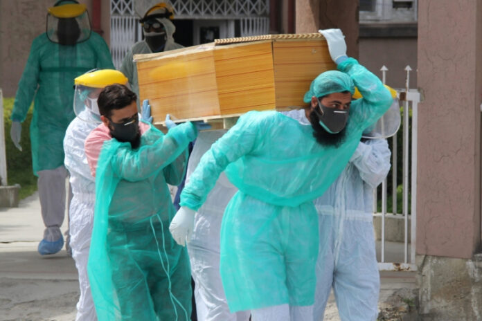 coronavirus-death-toll-continues-to-rise-in-pakistan