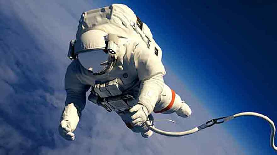 china-plans-to-send-pakistan-astronaut-on-short-term-space-mission