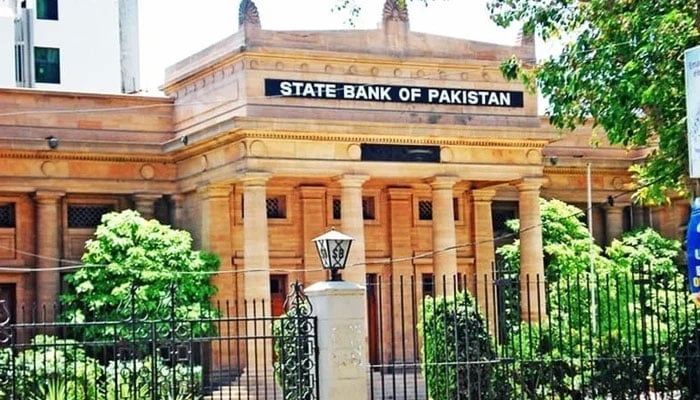 crisis-alert-sbp-forex-reserves-fall-to-4-5bn-after-debt-payments