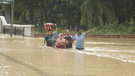 karachi-floods-malir-lyari-streams-swell-as-torrential-rains-lash-city