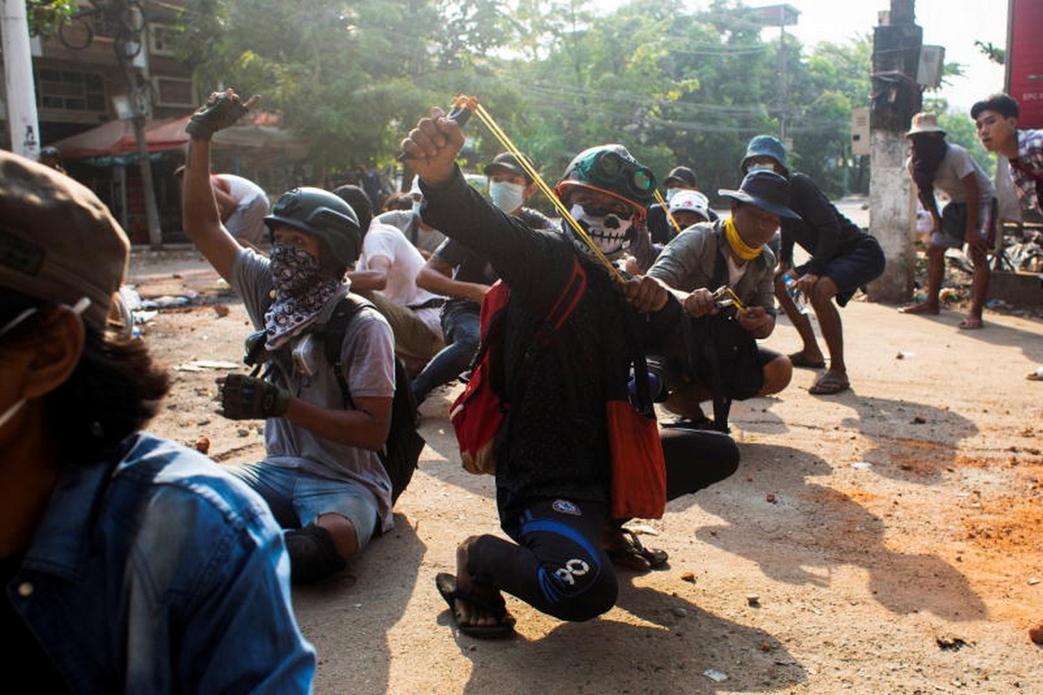 myanmar-death-toll-tops-500-as-protesters-stage-garbage-strike
