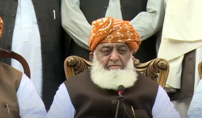 nation-being-put-in-anxiety-by-resorting-to-accidents-says-maulana-fazlur-rehman