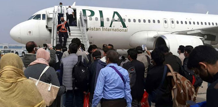 pia-to-bring-back-160-pakistanis-stranded-in-syria