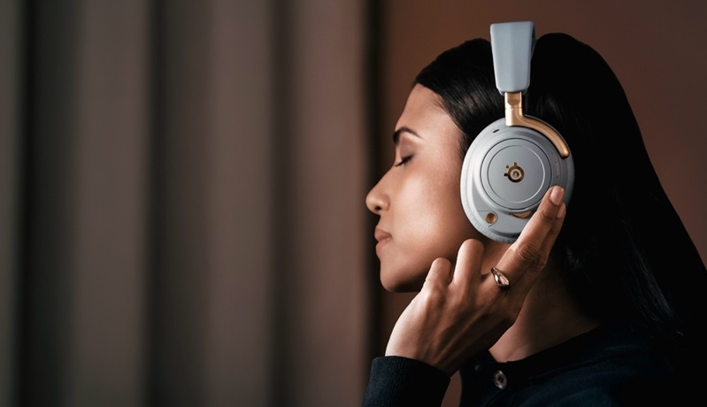 steelseries-arctis-nova-elite-luxury-gaming-at-a-luxury-price