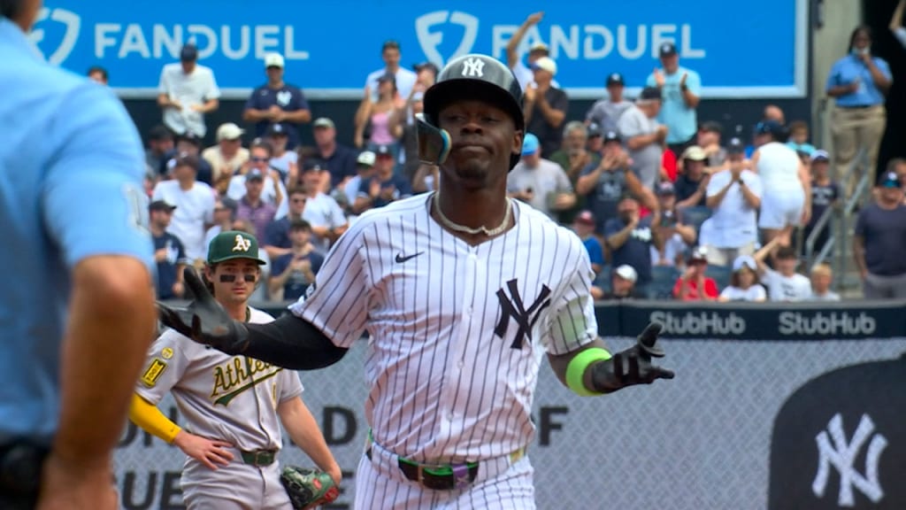 yankees-stay-alive-with-chisholm-s-electric-run