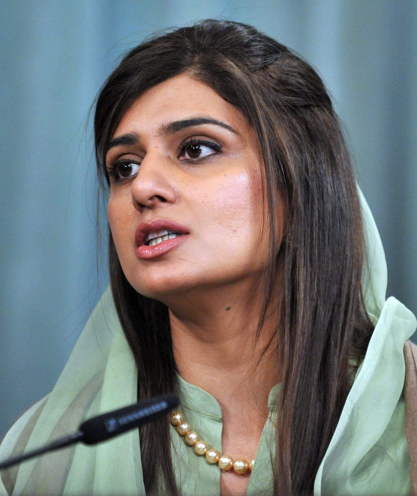pms-speech-at-midnight-is-a-matter-of-concern-nafeesa-tells-in-na