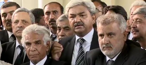 sjc-reviews-references-against-two-judges-as-lawyers-divide-over-issue