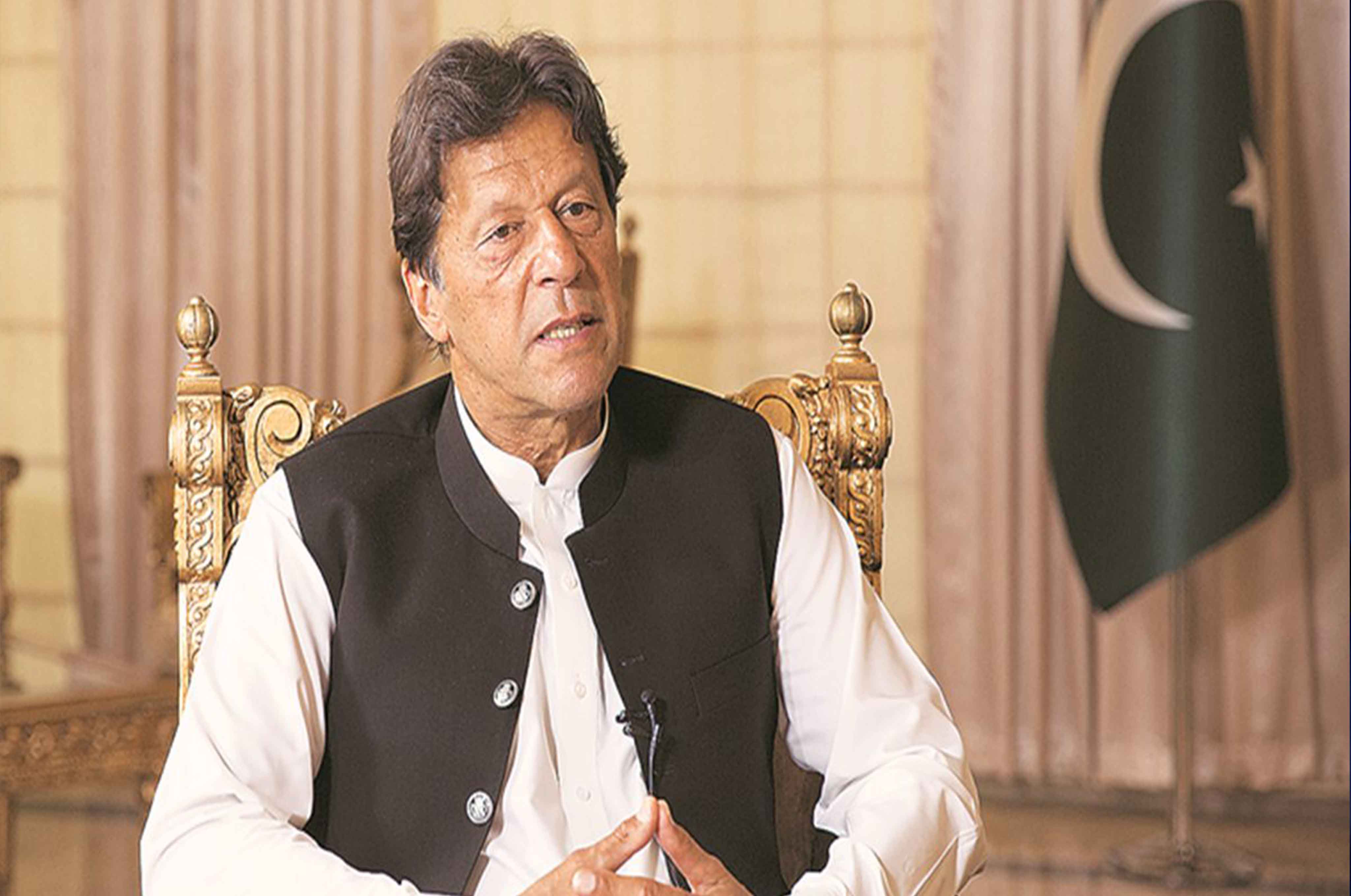 pm-imran-khan-thankful-to-overseas-pakistanis-for-using-banking-channels-to-send-remittance