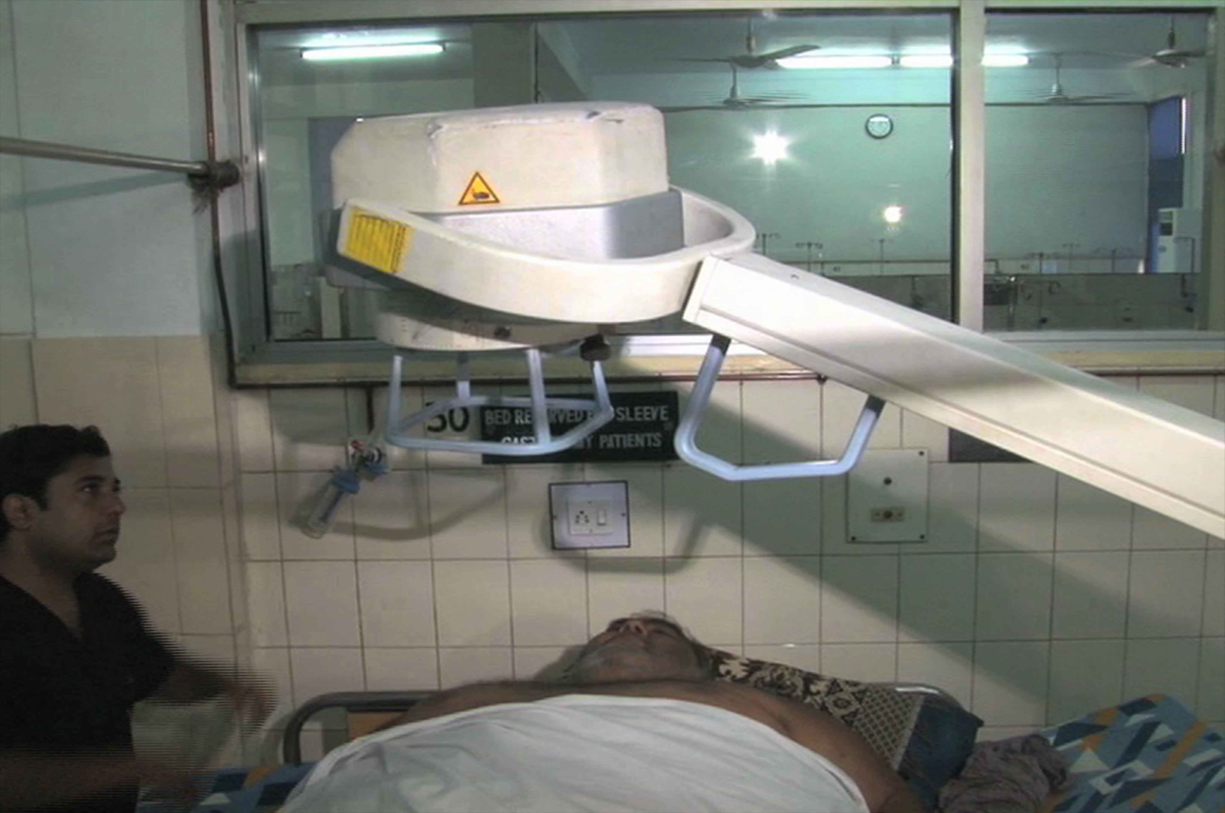 overly-obese-noor-hassan-passes-away