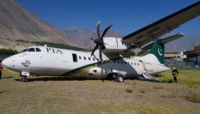 passengers-remain-unhurt-as-pia-plane-skids-off-runway-at-gilgit-airport