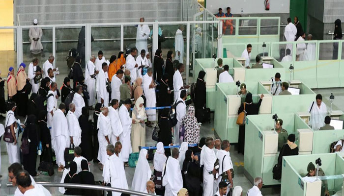 over-90000-pakistani-pilgrims-reach-saudi-arabia