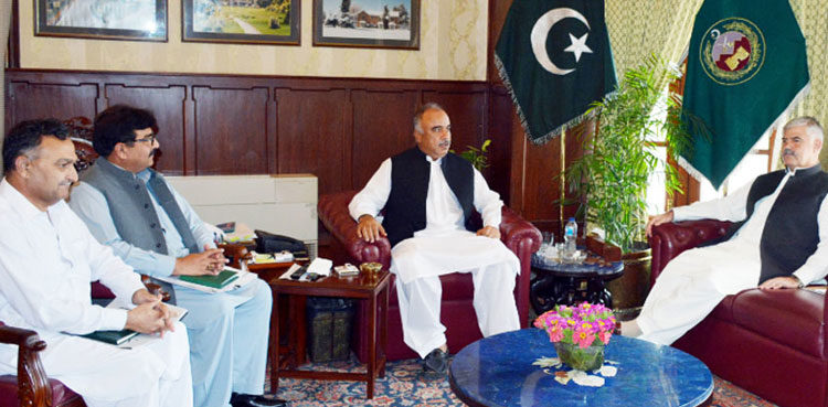 kp-governor-cm-mahmood-khan-discuss-provincial-matters