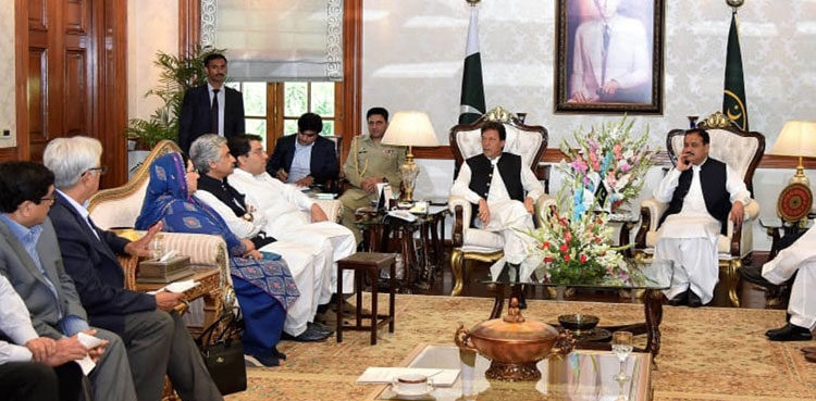 pm-khan-wants-kp-model-of-industrial-growth-in-punjab