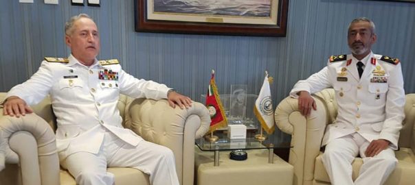 cns-admiral-zafar-abbasi-meets-commander-uae-naval-forces-visits-shipbuilding-facility