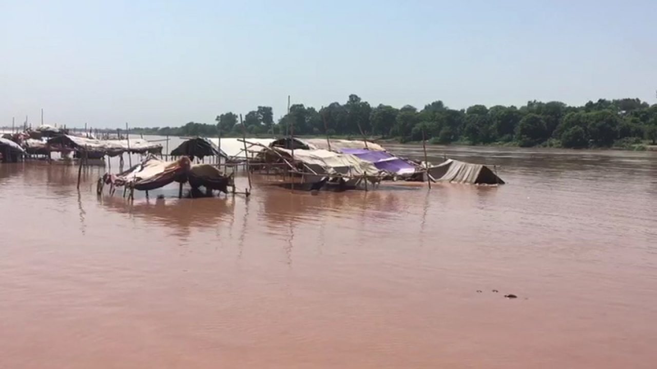 flood-in-sutlej-inundates-20-villages-damages-crops