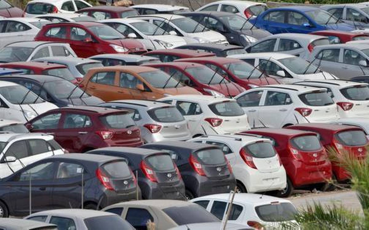 in-pakistan-auto-sector-continues-to-suffer-as-sales-plunge