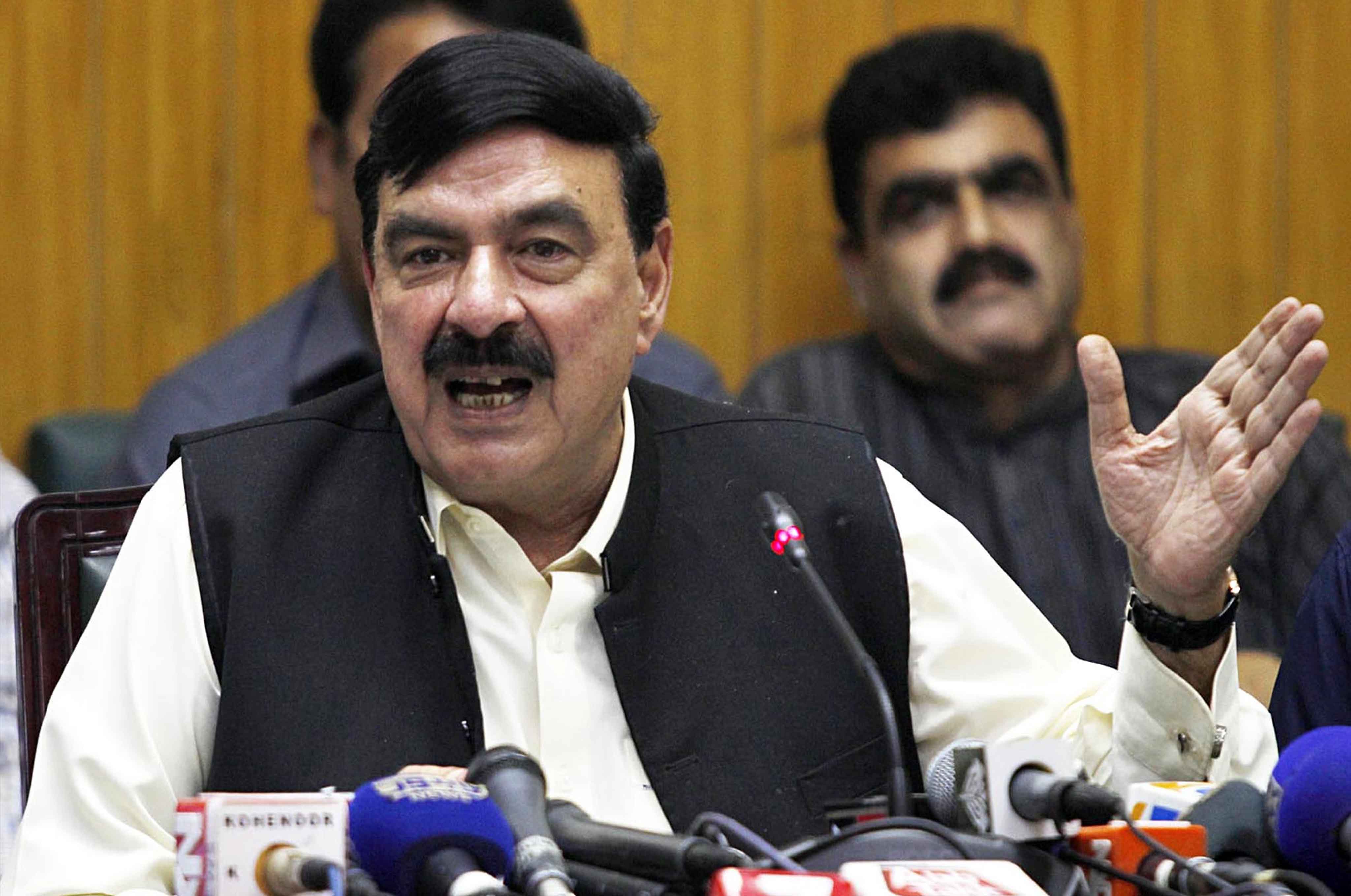 sheikh-rashid-announces-to-suspend-samjhota-express-train-service