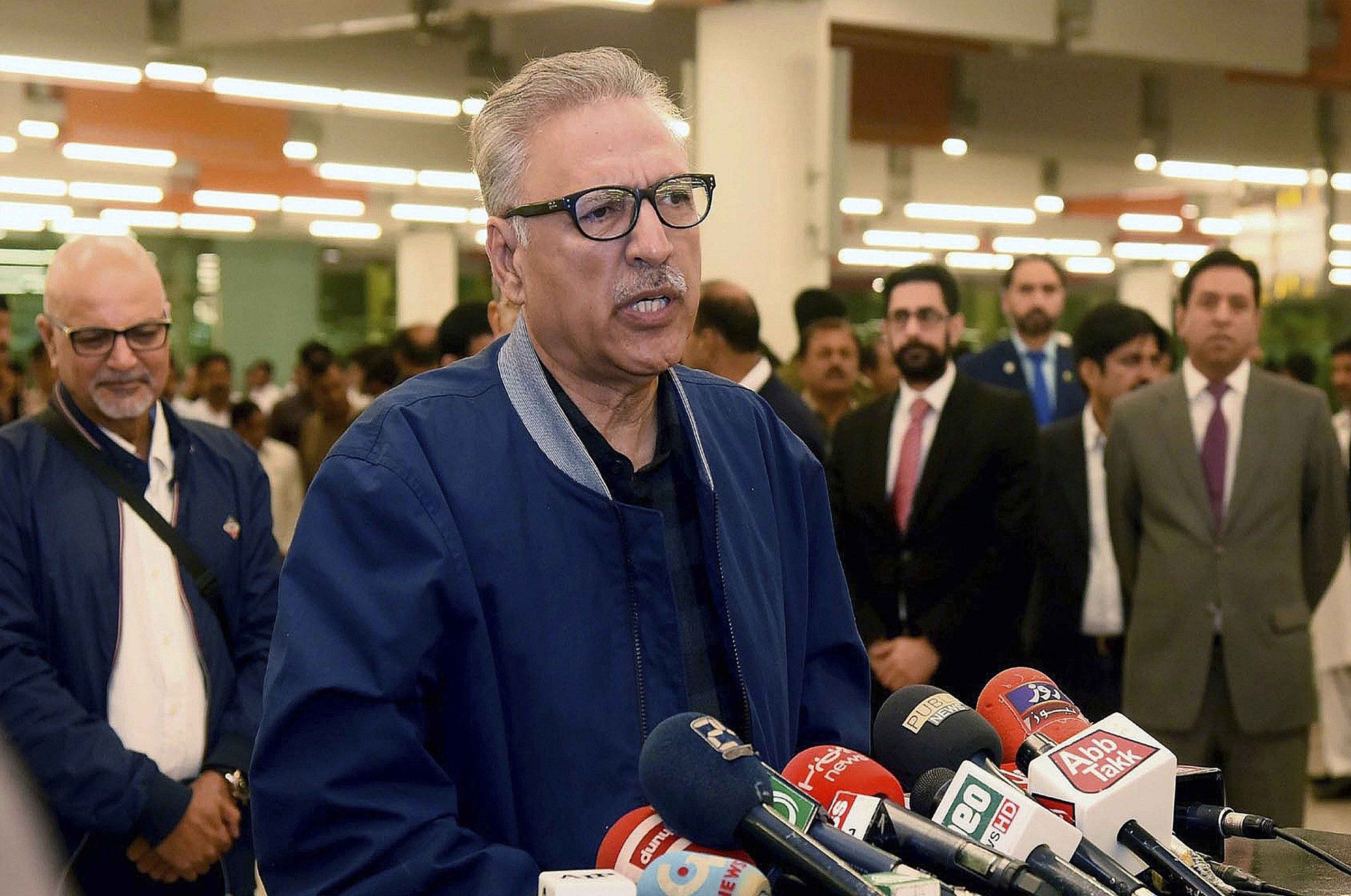 president-stresses-all-high-commissioners-ambassadors-to-highlight-kashmir-issue