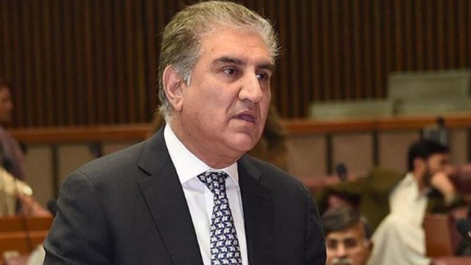 parliament-resounds-with-kashmir-banay-ga-pakistan-during-fm-qureshis-speech