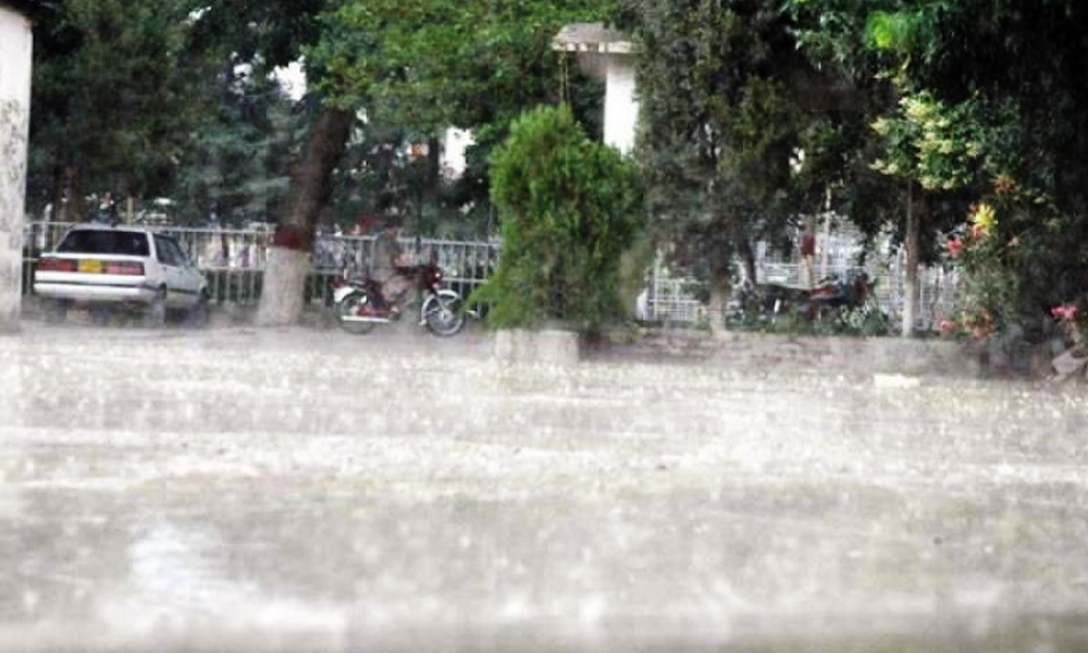nine-electrocuted-as-streets-become-canals-due-to-heavy-rain-in-karachi