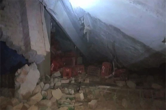roof-collapse-of-under-construction-building-injures-eight-in-pattoki