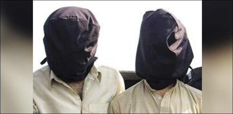 four-suspected-vehicle-lifters-held-in-avlc-karachi-raids