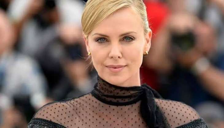 charlize-theron-saves-bombshell