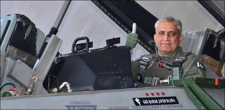 coas-flies-in-f-16-aircraft-on-combat-action-simulation-mission