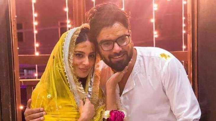 fans-colleagues-send-love-messages-to-iqra-aziz-yasir-hussain-over-wedding-festivities