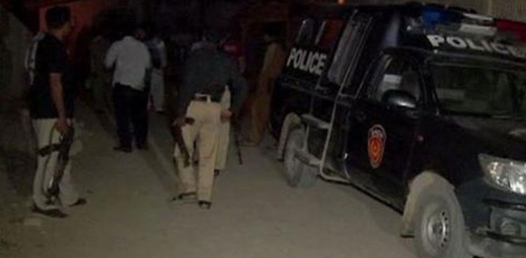 parked-police-van-comes-under-fire-in-karachi-no-loss-reported