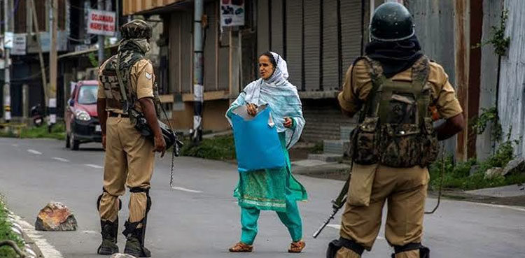 curfew-communication-blockade-enters-the-141st-day-in-indian-occupied-kashmir