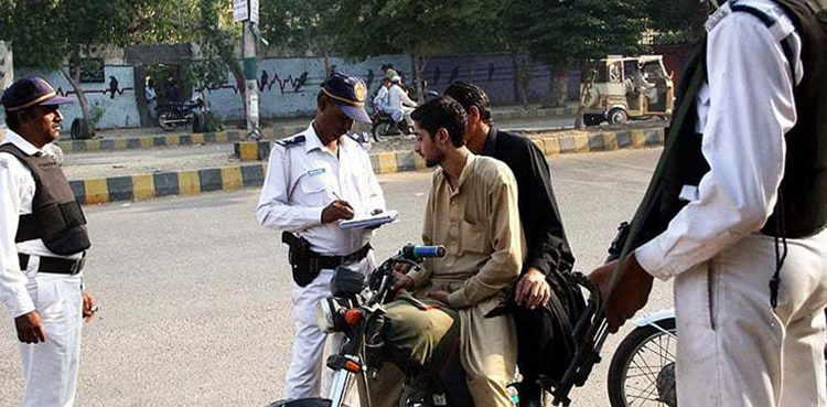 new-years-eve-decision-changed-for-a-ban-on-pillion-riding-in-karachi