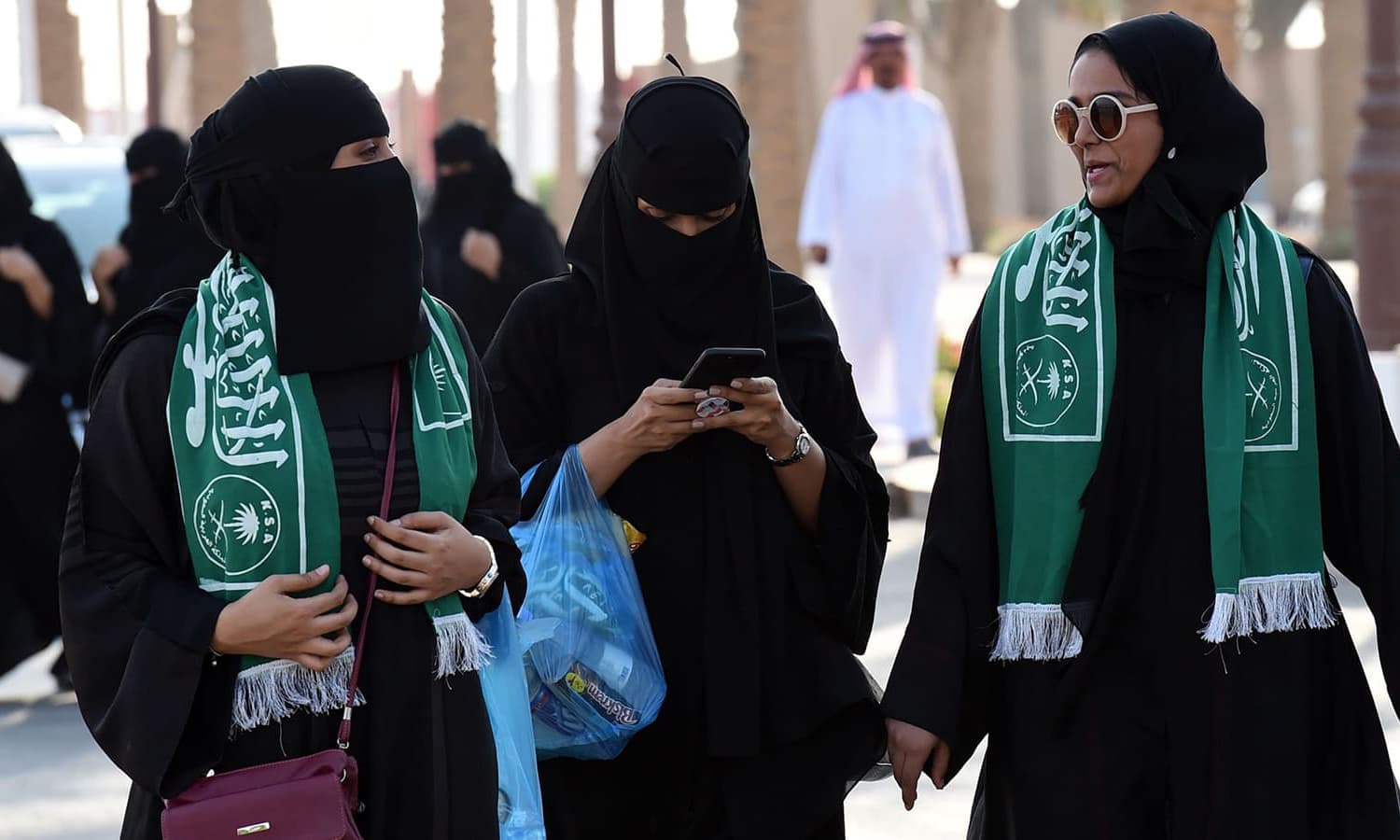 saudi-restaurants-no-longer-need-to-segregate-women-and-men