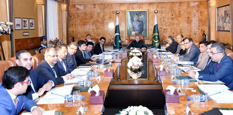 socio-economic-development-linked-with-the-advancement-in-it-president-alvi
