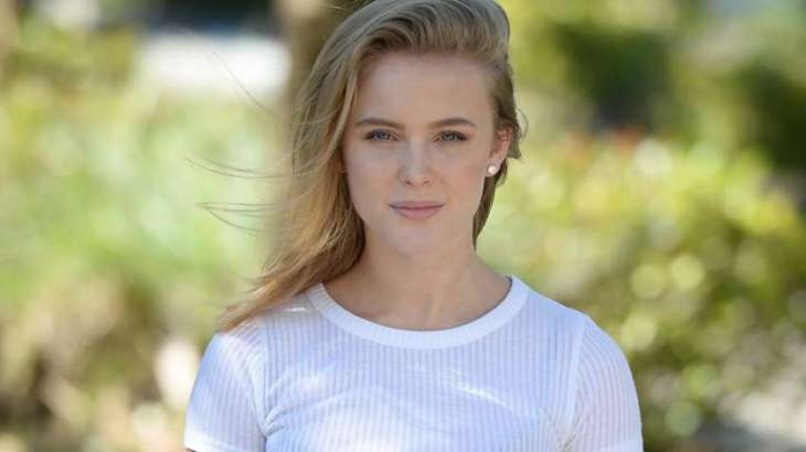 swedish-singer-zara-larsson-turns-22-today