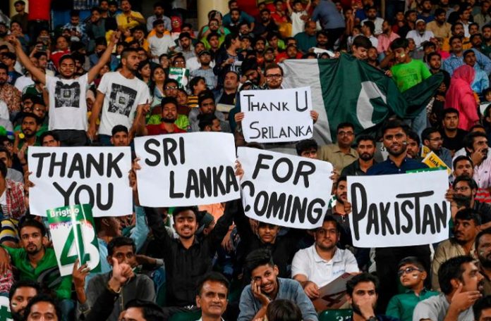 sri-lanka-reaches-pakistan-fans-hope-to-witness-an-exciting-test-series