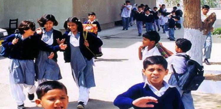 schools-in-sindh-reopen-after-winter-vacations