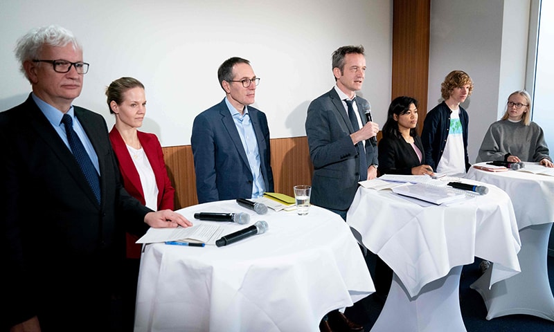 environmentalists-file-suit-against-merkels-weak-climate-laws