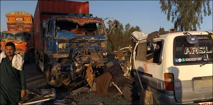 six-die-11-injured-in-a-fatal-road-crash-near-attock