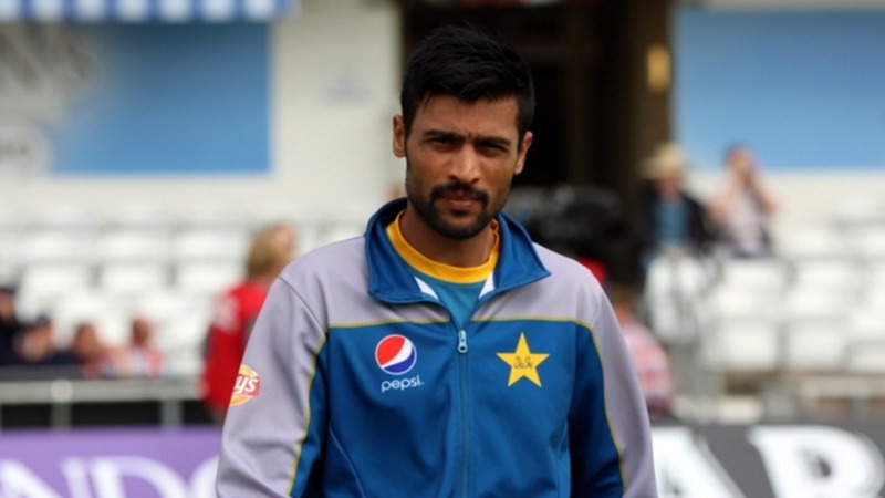 pacer-amir-departs-for-england-tour