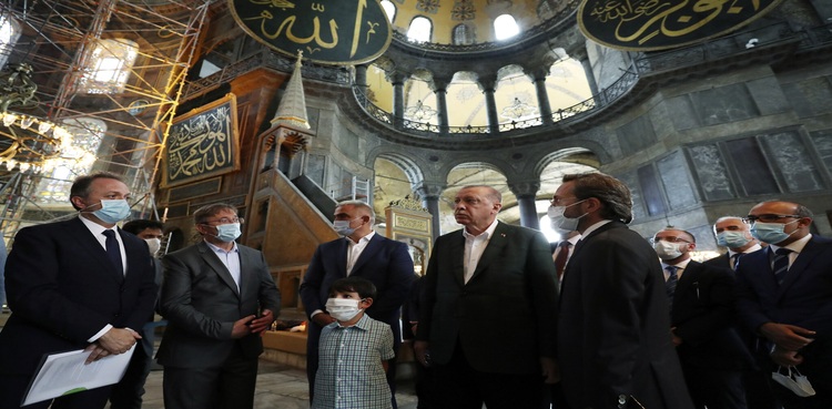 tayyip-erdogan-visits-hagia-sofia