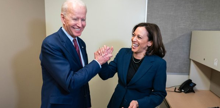 how-kamala-harris-found-the-political-identity