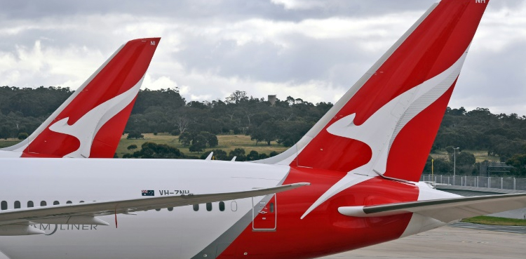 qantas-plans-to-cut-more-jobs