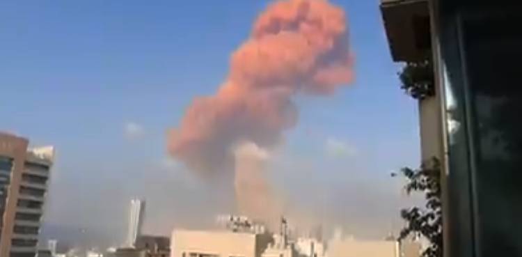 massive-blast-rips-through-beirut
