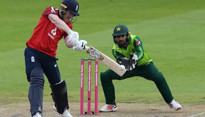 pcb-invites-england