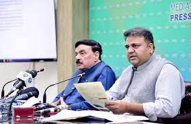 ministers-attempt-to-lower-political-temperature-after-pm-imran-s-blistering-speech