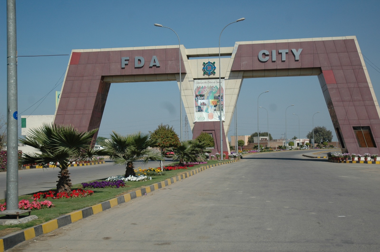 six-housing-colonies-sealed-in-faisalabad