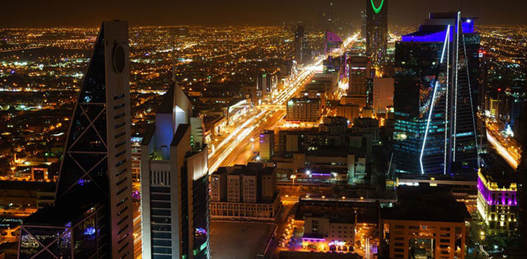 saudi-projects-higher-2020-budget-deficit-cuts-spending