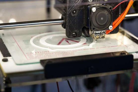 tech-volunteers-use-3d-printers-to-make-crucial-virus-masks