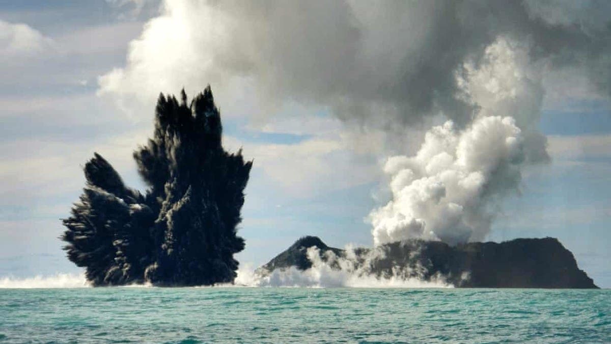 acid-rain-warning-after-volcanic-eruption-in-tonga